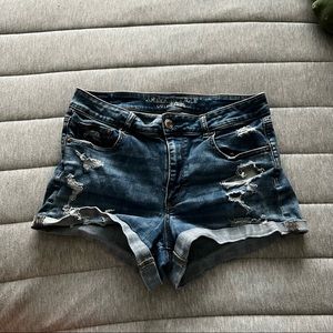 Hi-rise Jean Shorts